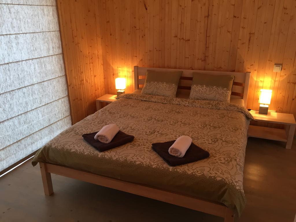Cetri Veji Hotel Jurkalne Ruang foto